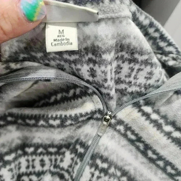 LL Bean Sweatshirt Womens MED grey Zip Up Fleece Sweater Fuzzy Soft Casual - Picture 5 of 6